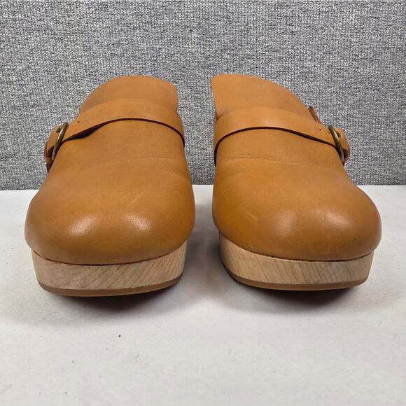 MADEWELL MONIQUE BUCKLE CLOG – WOMEN’S SIZE 9 – TAN LEATHER – WOOD SOLE - Picture 10 of 11